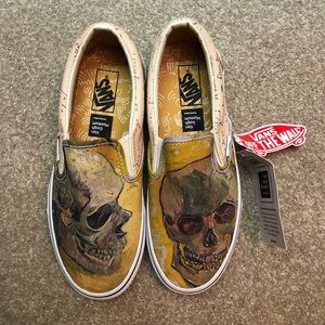 Vans Van Gogh Skull women’s size 7 NWT